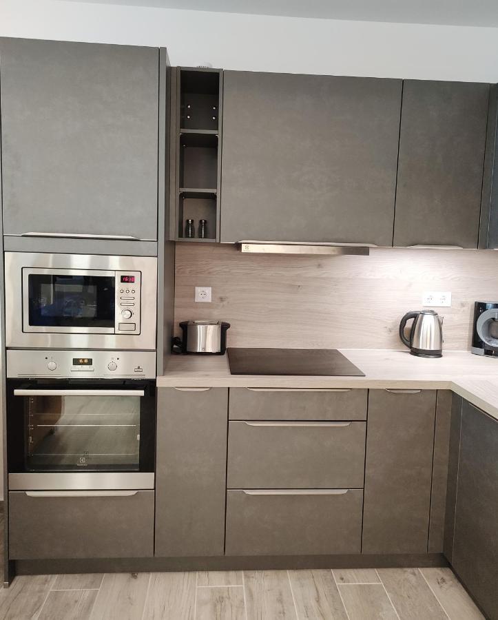 Royal Relax Apartman Keszthely Buitenkant foto