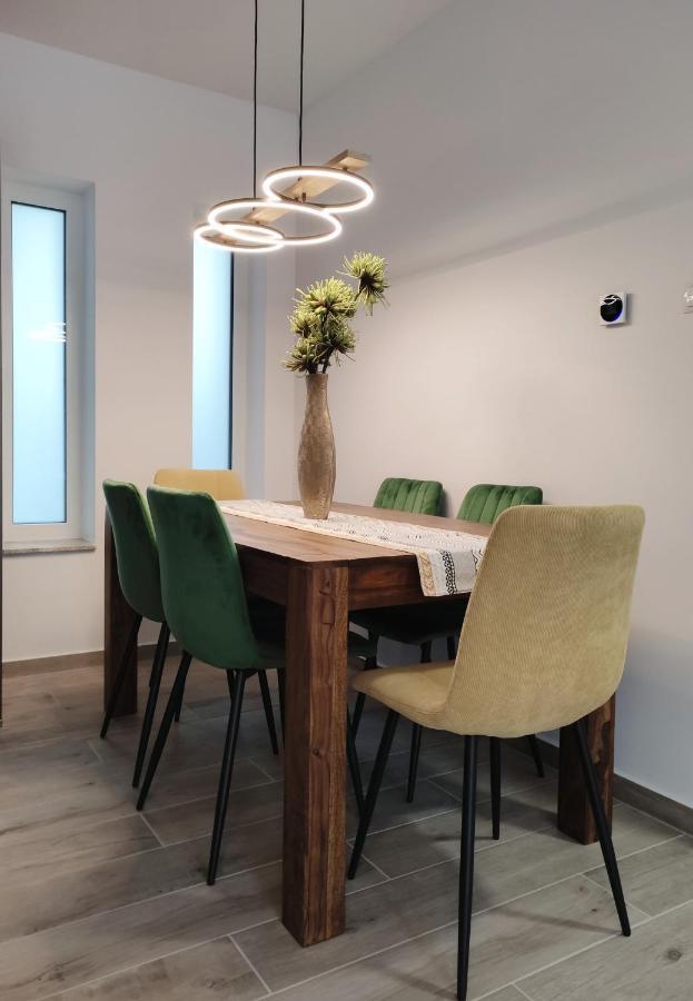 Royal Relax Apartman Keszthely Buitenkant foto