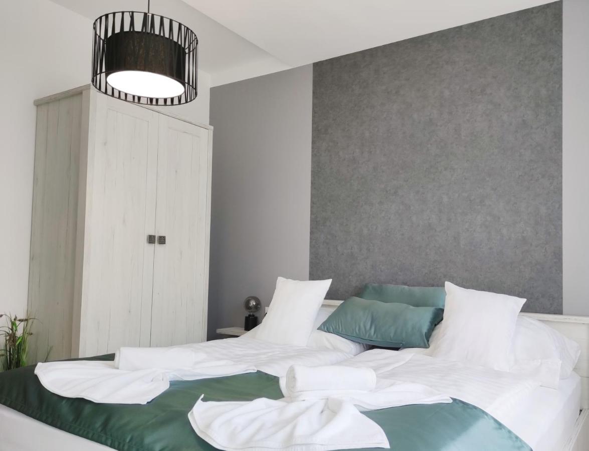 Royal Relax Apartman Keszthely Buitenkant foto