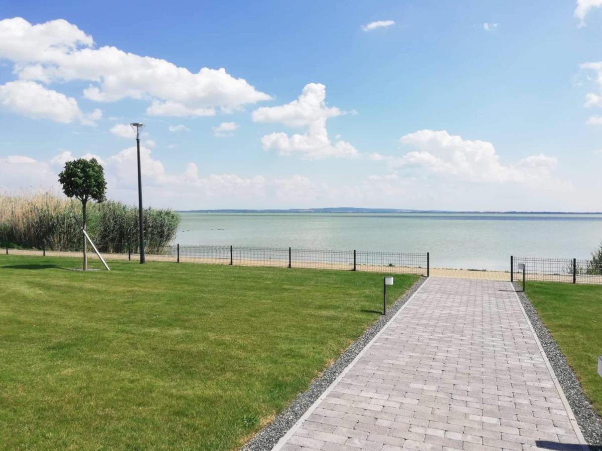 Royal Relax Apartman Keszthely Buitenkant foto