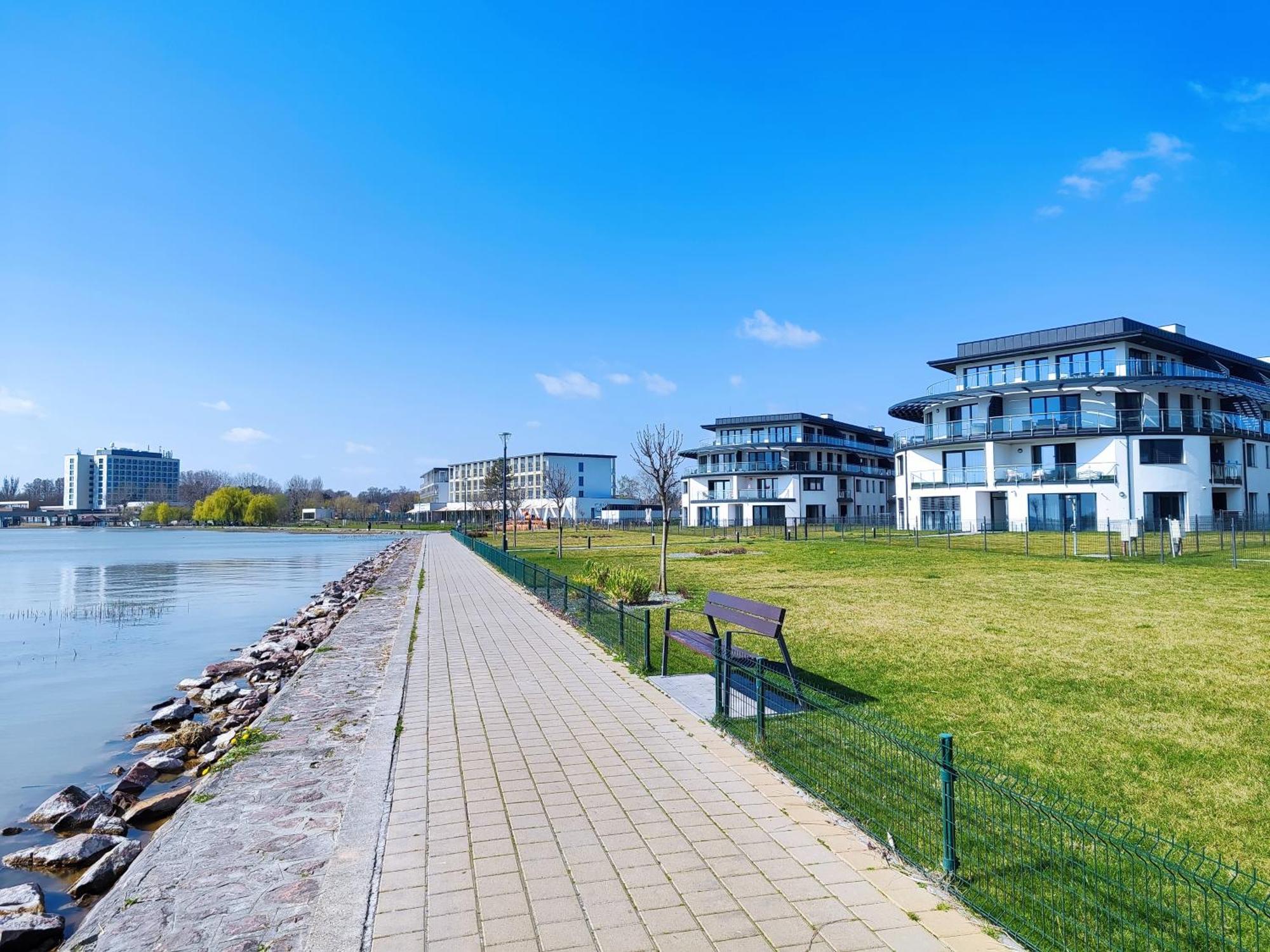 Royal Relax Apartman Keszthely Buitenkant foto